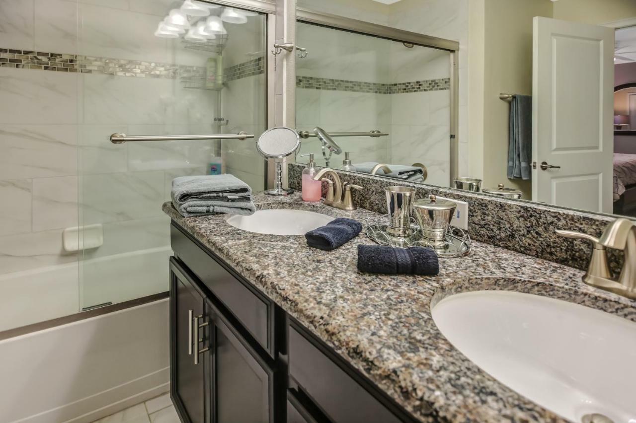 C - New 4 Bedroom Home - 5 Miles To Disney - Free Water Park - Private Pool Кіссіммі Екстер'єр фото